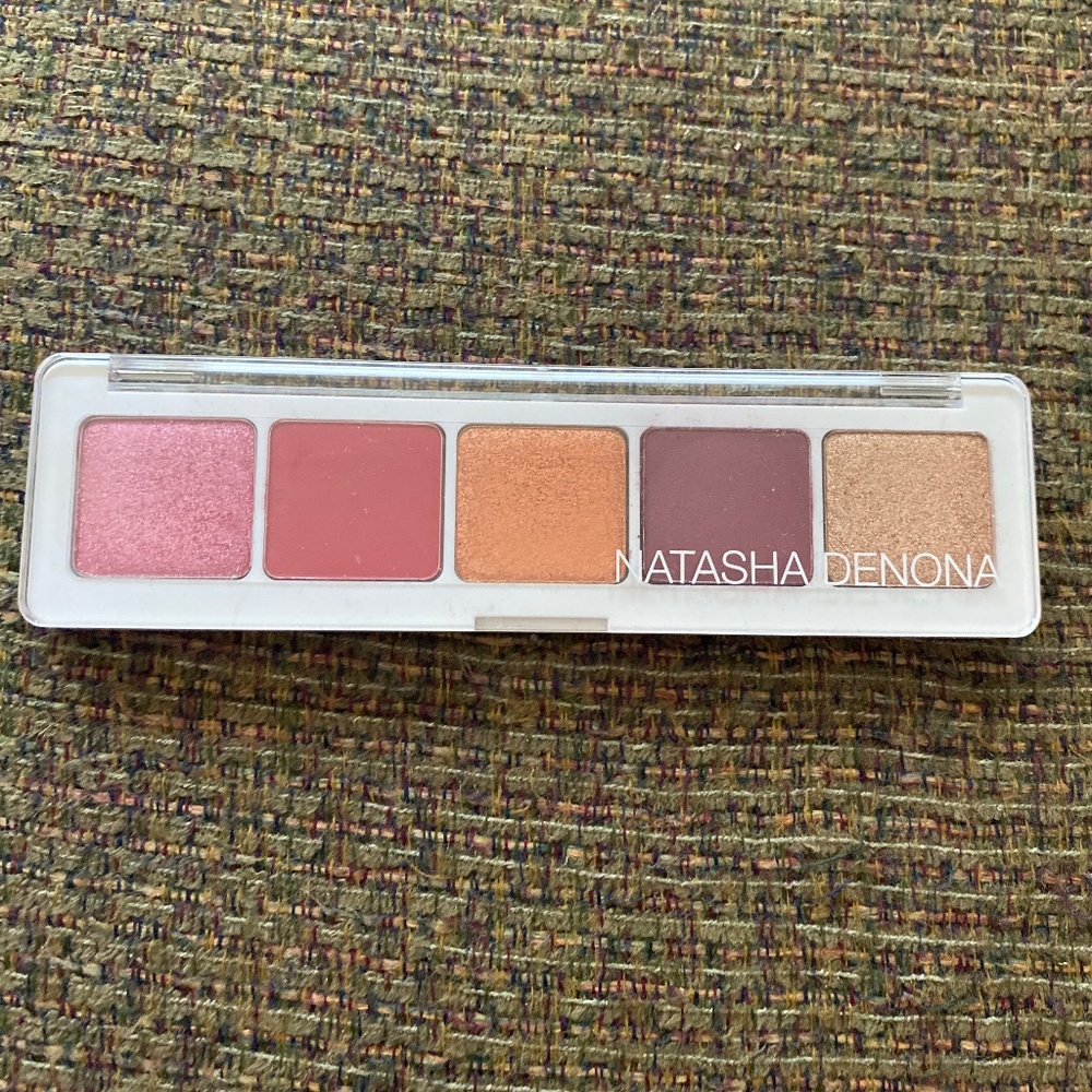 Natasha Denona Cranberry Palette
